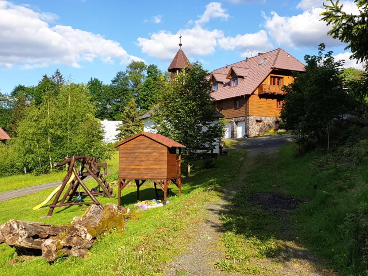 Koenig-In Hotel Hojsova Stráž Eksteriør billede