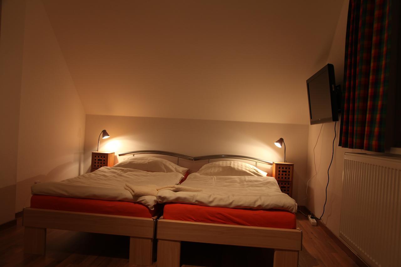 Koenig-In Hotel Hojsova Stráž Værelse billede
